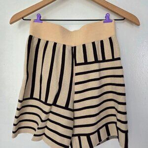 Bailey Rose black and cream striped knit shorts #stripedshorts